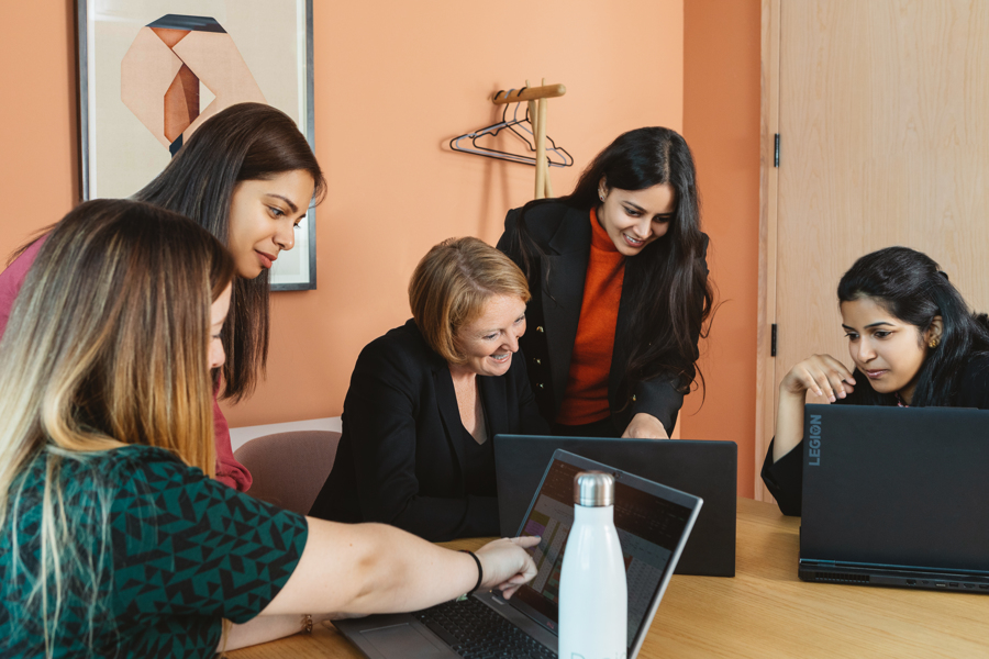 Project recruit and payroll team coworking